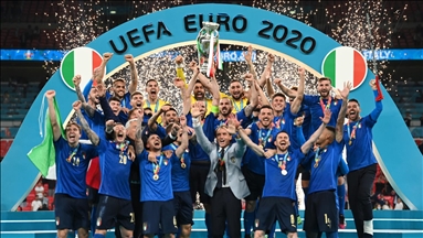 EURO 2020'nin şampiyonu İtalya