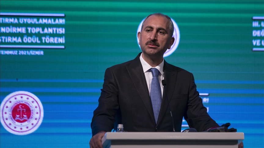 Adalet Bakanı Gül: 1 Ocak 2017'den bugüne 1 milyon 14 bin dosyada uzlaşma sağlandı
