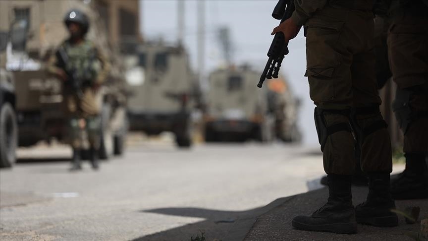 Palestinezi i qëlluar nga ushtria izraelite kërkon ndihmë drejtpërdrejtë në Facebook