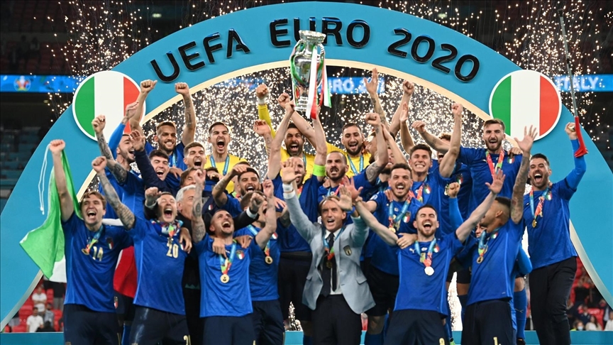 Euro L Italie Remporte L Euro Apres Sa Victoire Contre L Angleterre 1 1 Tab Euro L Italie Remporte L Euro Apres Sa Victoire Contre L Angleterre 1 1 Tab