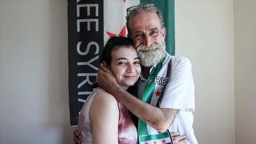 Babai dhe vajza nga Siria ribashkohen në Turqi pas 12 vjetësh