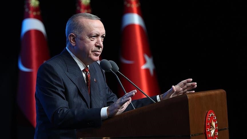 Эрдоган: Молодежь выведет Турцию на новые рубежи, сделает более процветающей