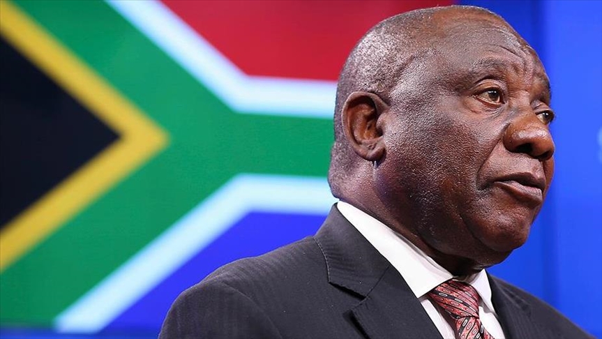 South Africa’s president vows to restore calm