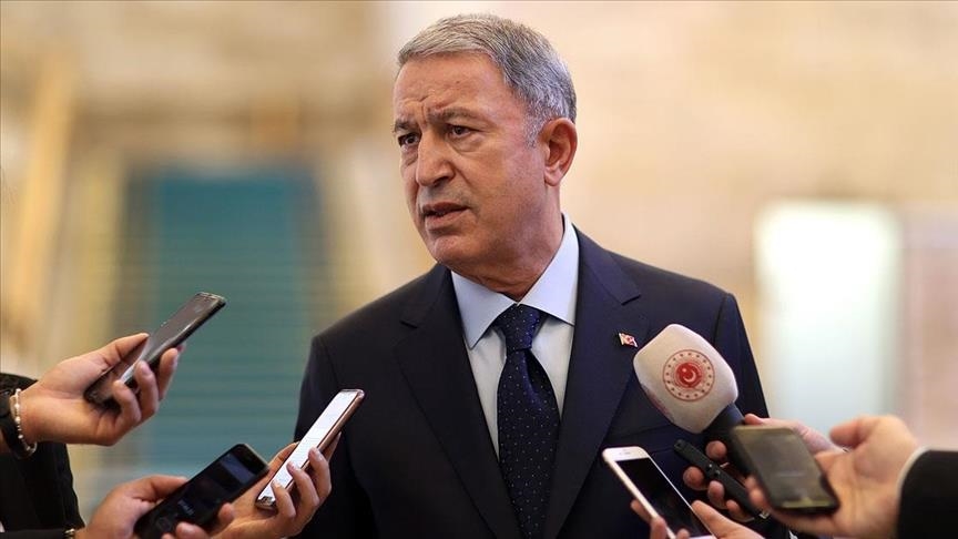 Аэропорт в Кабуле должен продолжить работу - министр нацобороны Турции