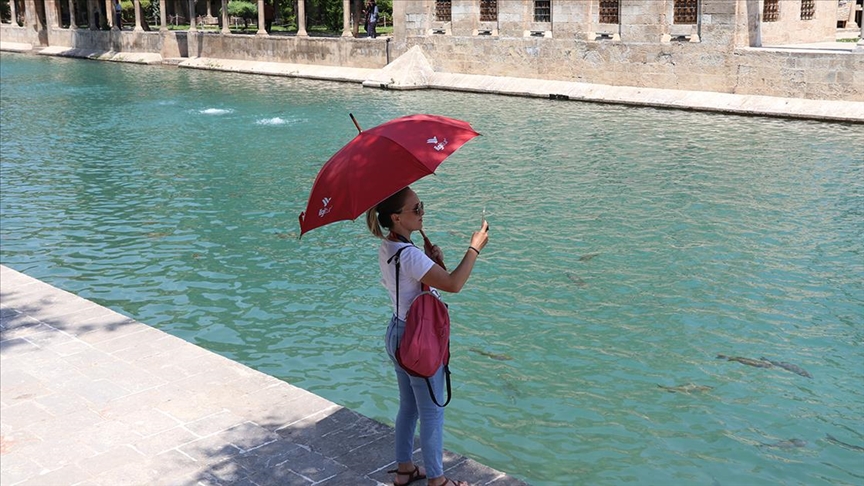 Güneydoğu'da bunaltıcı sıcaklar kavuruyor