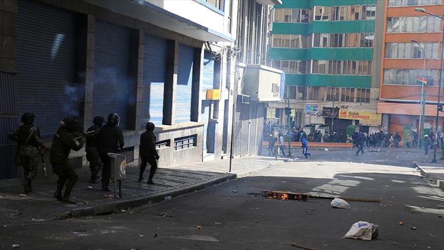 Policía de Bolivia encuentra armamento enviado por Mauricio Macri para reprimir protestas de 2019