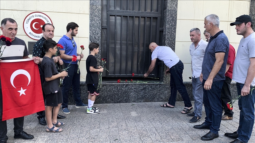 В России почтили память героев, предотвративших попытку переворота в Турции