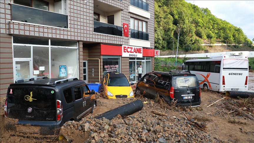 UPDATE - Turska: Poplave zahvatile grad Rize, poginulo šest osoba