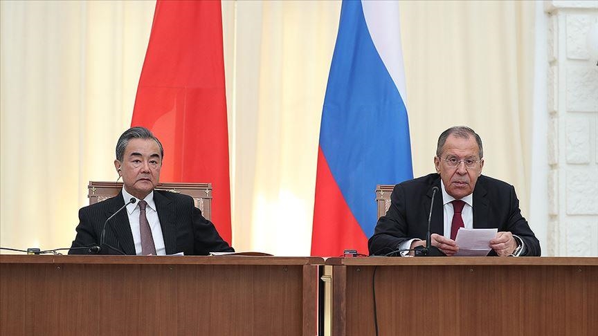 دیدار وزرای امور خارجه روسیه و چین