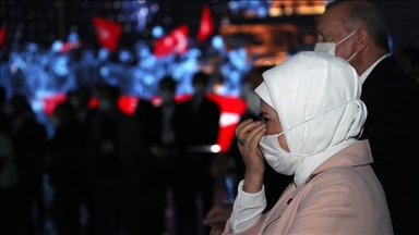 Cumhurbaşkanı Erdoğan ve eşi Emine Erdoğan 15 Temmuz Demokrasi Müzesi'nde duygu dolu anlar yaşadı