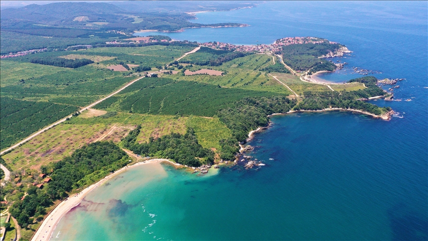 Kandıra'nın mavi bayraklı plajları tatilcileri bekliyor