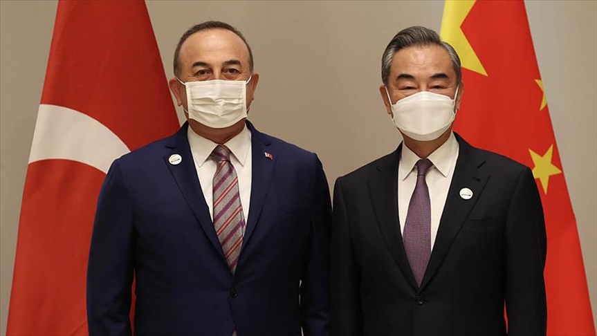 Turkish FM meets Chinese counterpart in Tashkent