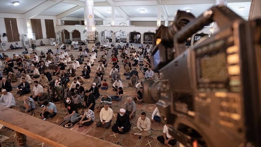 В мечетях Узбекистана не будут совершать праздничный и пятничные молитвы