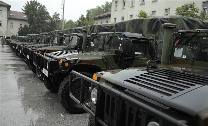 Sarajevo: SAD donirale višenamjenska motorna vozila Oružanim snagama BiH
