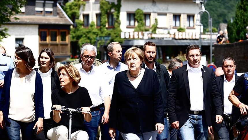 Ángela Merkel promete ayuda financiera para las víctimas de las inundaciones en Alemania