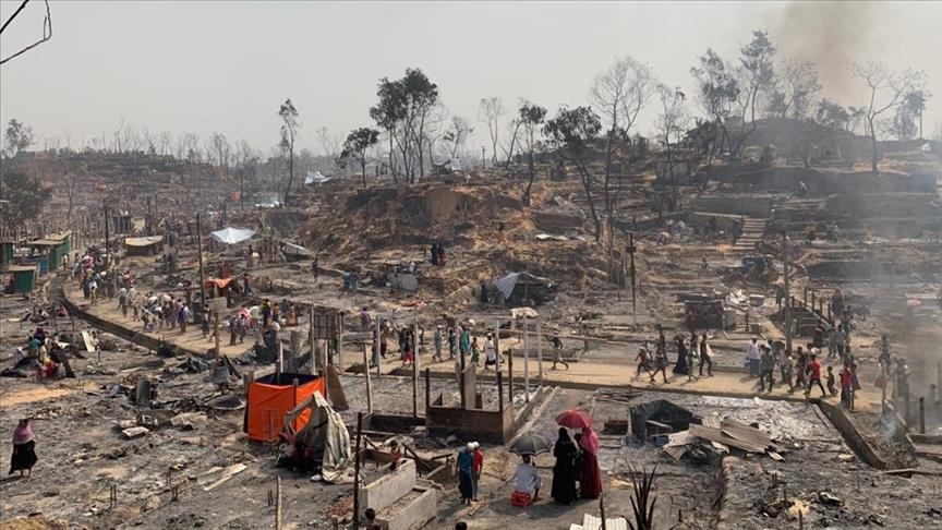 В лагере для араканских беженцев в Бангладеш вспыхнул пожар