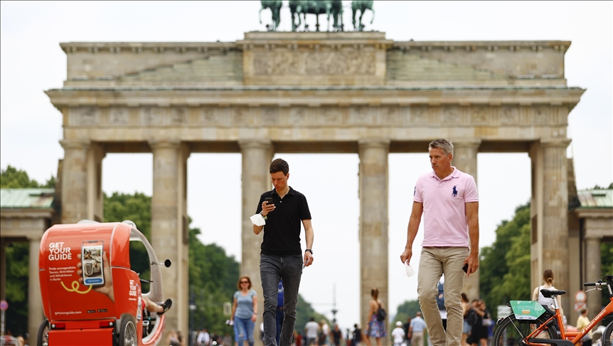 Daily cases hit 2-week high as Delta variant spreads in Germany