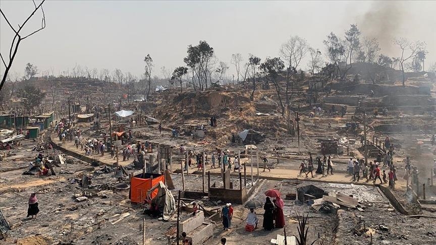 U požaru u kampu Rohingya u Bangladešu uništeno više od 60 šatora