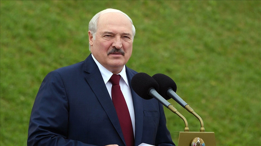 Лукашенко убежден, что не нужно гнаться за зарубежными веяниями