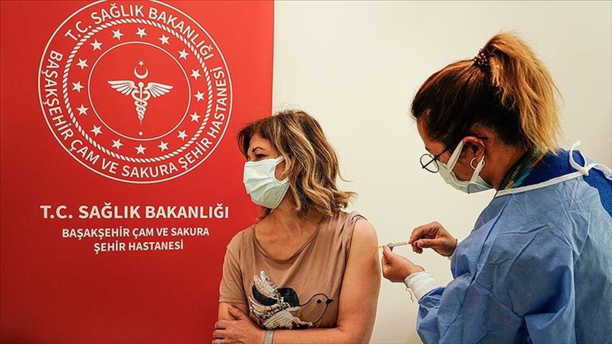میزان تزریق دوز اول واکسن کرونا در ترکیه به بیش از 63 درصد رسید