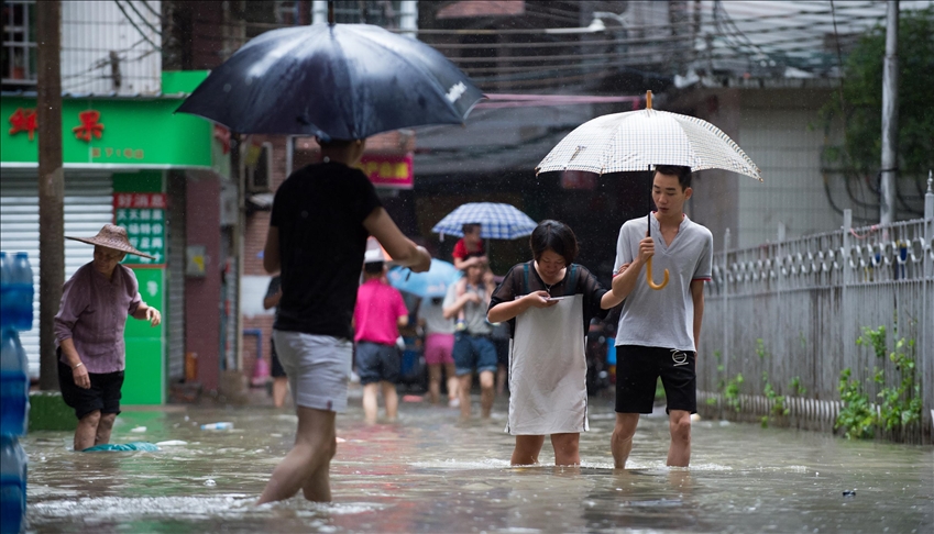 Kinë, rritet në 33 numri i viktimave nga përmbytjet 