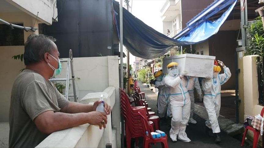 Lapor Covid-19 temukan selisih 20 ribu kasus kematian antara data pusat dan daerah