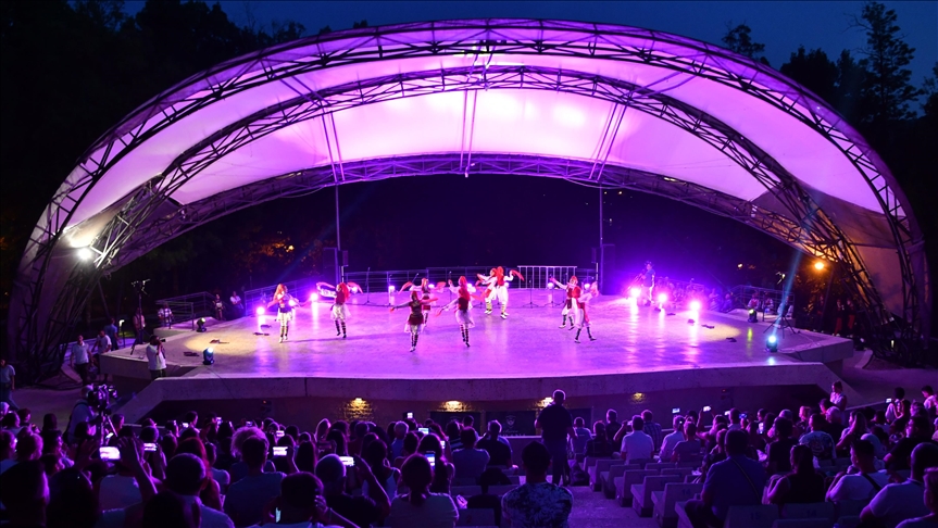 Fillon International Folk Festival Tirana