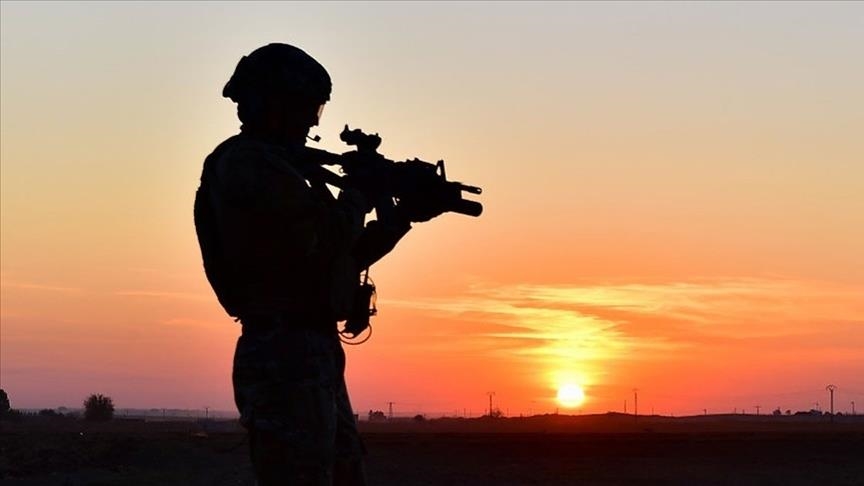 Li herêmên Kaniya Aştiyê û Pençe Yildirimê 4 terorîst hatin berterefkirin