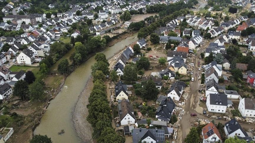 Число жертв наводнений в Германии достигло 176