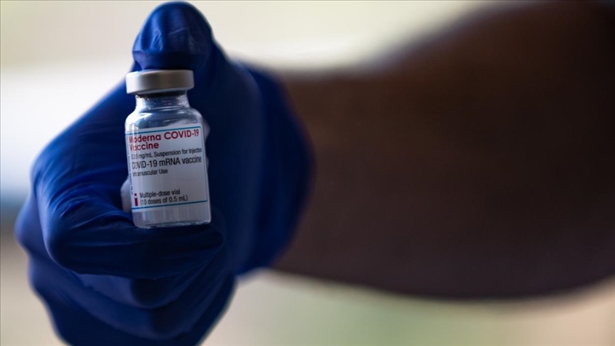 Regulador de medicamentos de la UE recomienda la vacuna de Moderna para niños de 12 a 17 años