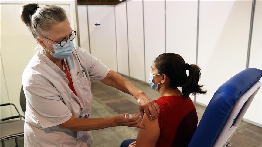 Во светот досега администрирани над 3,79 милијарди дози од вакцините против Ковид-19