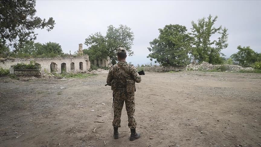 یک سرباز آذربایجان در پی تیراندازی نیروهای ارمنستان شهید شد