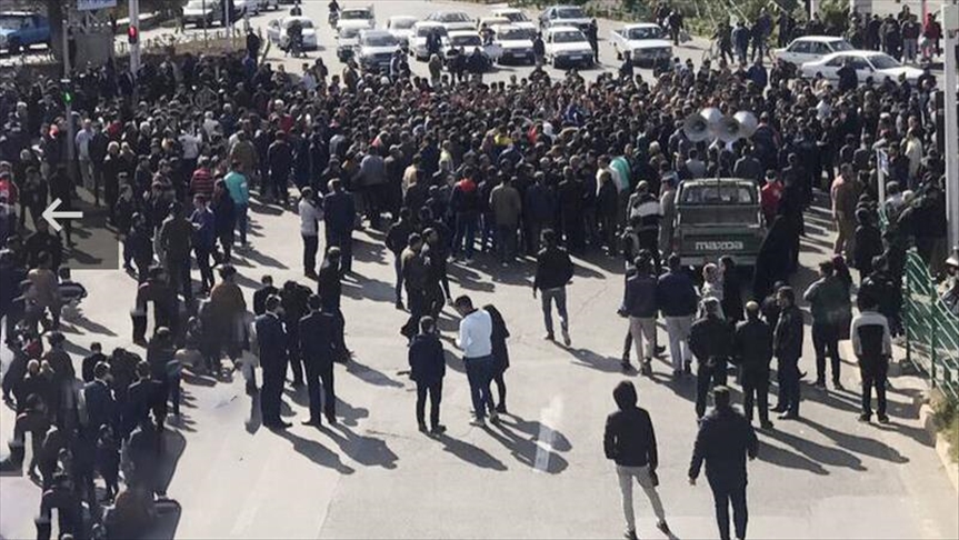 ادامه اعتراضات در ایران؛ 8 کشته و زخمی در الیگودرز لرستان