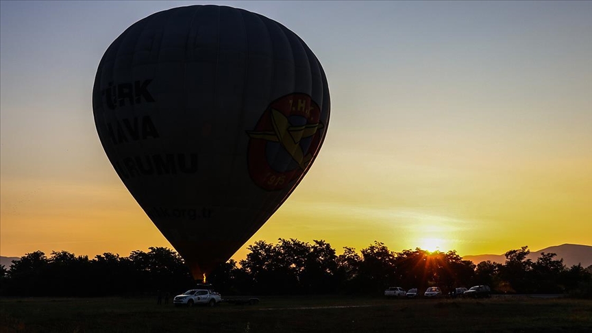 Kapadokya balonları Kuzey Makedonya semalarında