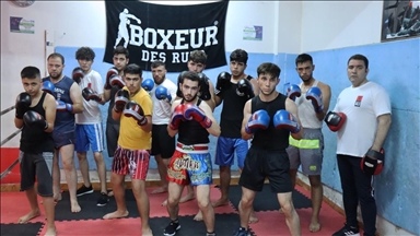 Suriyeli boks antrenörü, Kilis'te geleceğin şampiyonlarını yetiştirmek için çalışıyor