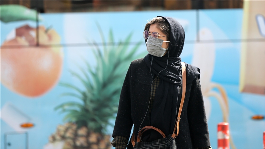 В Иране за сутки из-за коронавируса скончались около 270 человек