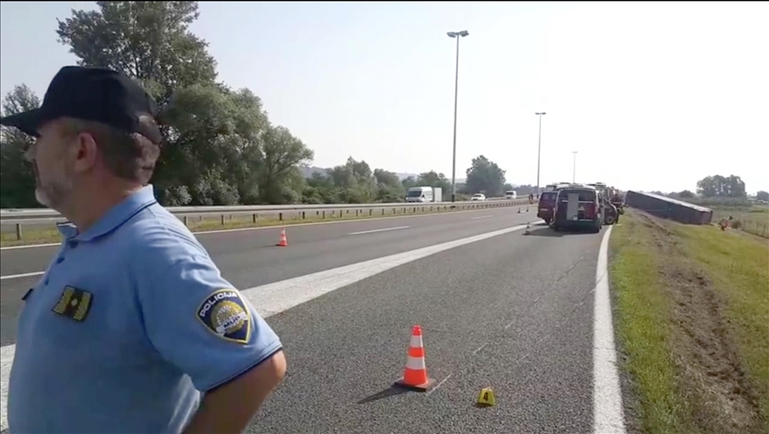 Hrvatska: Tri osobe poginule u nesreći na autoputu kod Slavonskog Broda