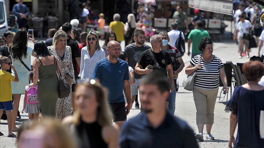 Dünya genelinde Kovid-19 vaka sayısı 195 milyonu geçti