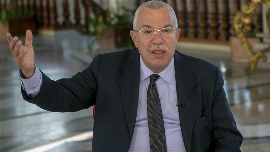 Dirigeant d'Ennahdha: les décisions du président sont un "putsch apprivoisé" contre la Constitution