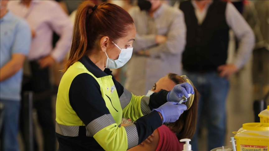 España empieza donación de vacunas a América Latina