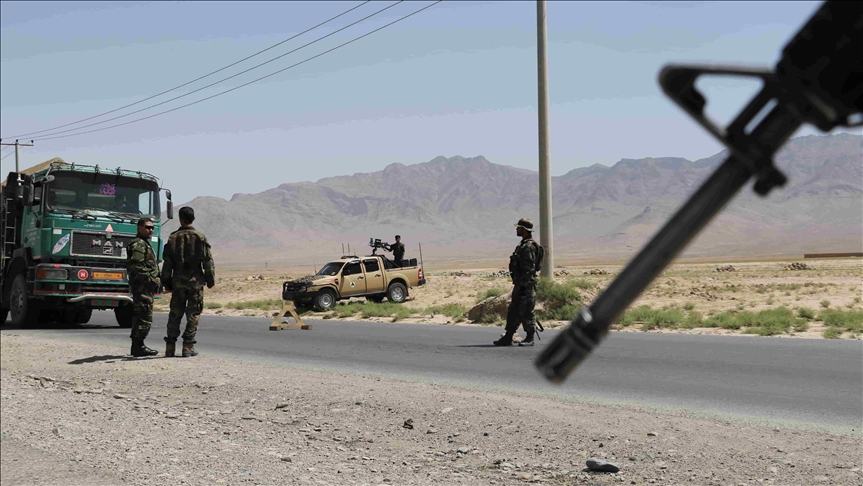 EEUU continuará su apoyo aéreo a las tropas de Afganistán en la lucha contra los talibanes