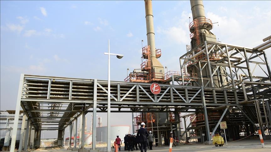 Oil prices down as rising Delta variant cases threaten oil demand