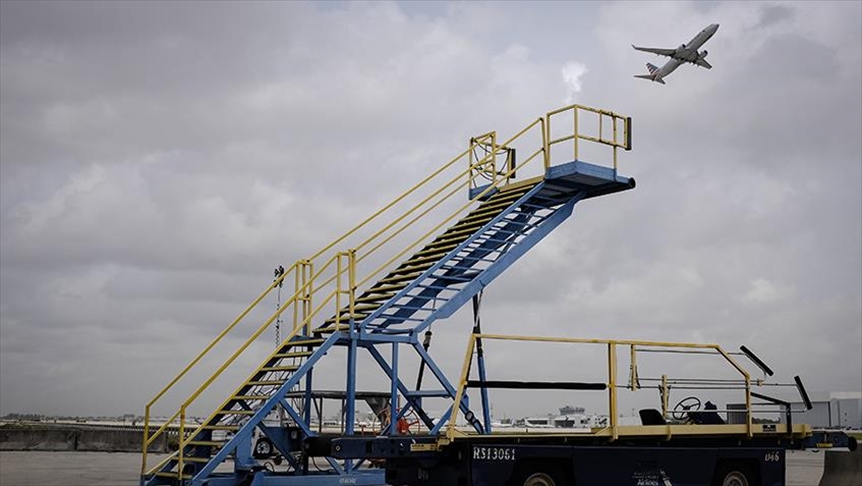 La Casa Blanca asegura que se mantendrán las restricciones de viajes internacionales en Estados Unidos