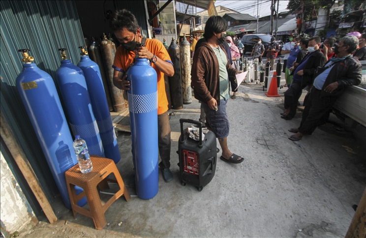 Singapura akan kirim bantuan 250 tabung oksigen untuk Kepulauan Riau