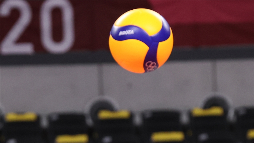 Erkek voleybolunda üçüncü karşılaşmalar tamamlandı