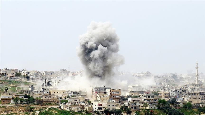 Assad regime attacks Syrian district under siege for over month