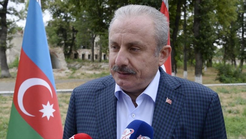 Спикер парламента Турции посетил освобожденный от оккупации город Шуша