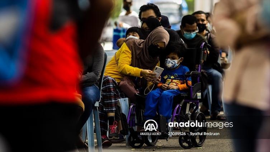 Malaysia catat rekor 17.170 kasus Covid-19