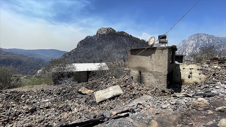 AFAD'dan orman yangınlarının yaşandığı illere gönderilmek istenen yardımlarla ilgili açıklama