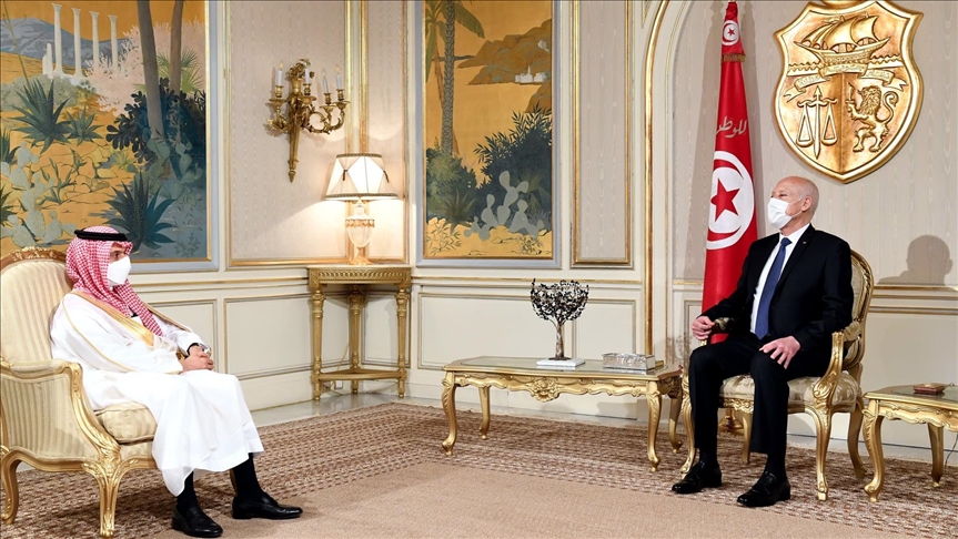 السعودية وتونس تبحثان العلاقات الثنائية